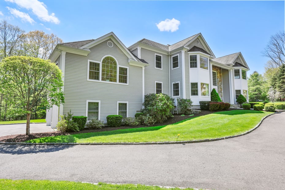 12 Woodbine Way Photo 68