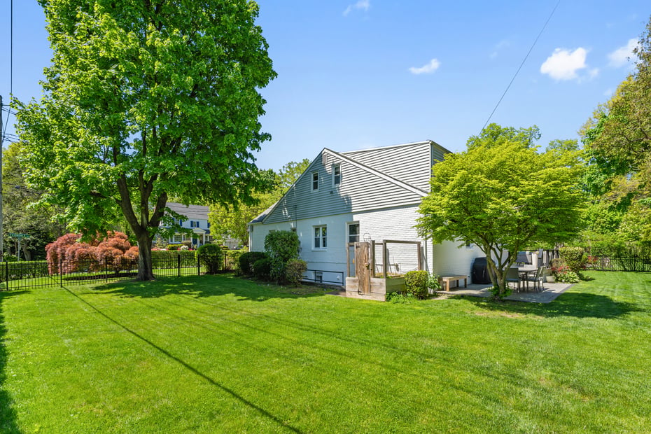 195 Ferndale Road Photo 26