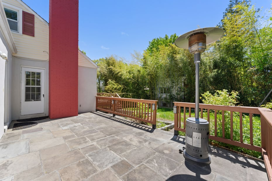 128 Moorland Drive Photo 19