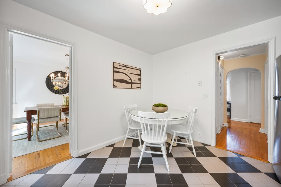 52 Midland Avenue Photo 14
