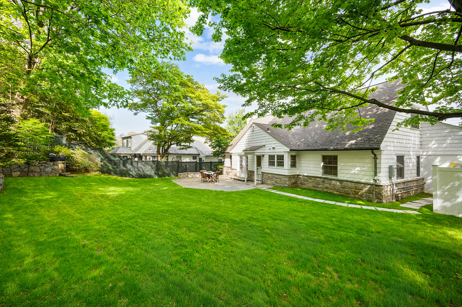 52 Midland Avenue Photo 26
