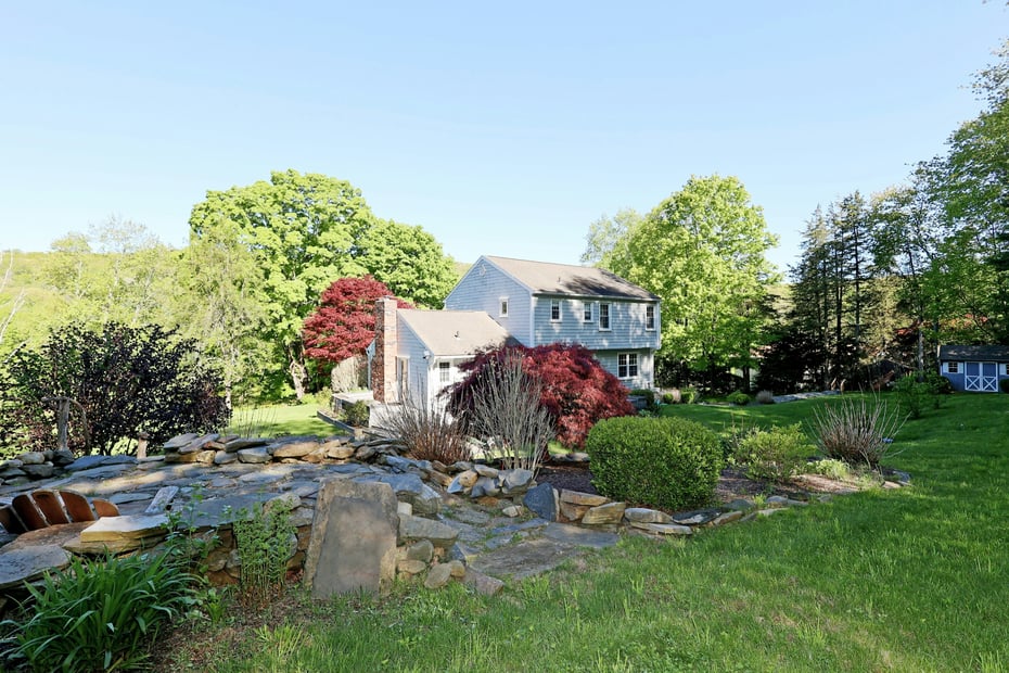 7 Hearthstone Terrace Photo 2