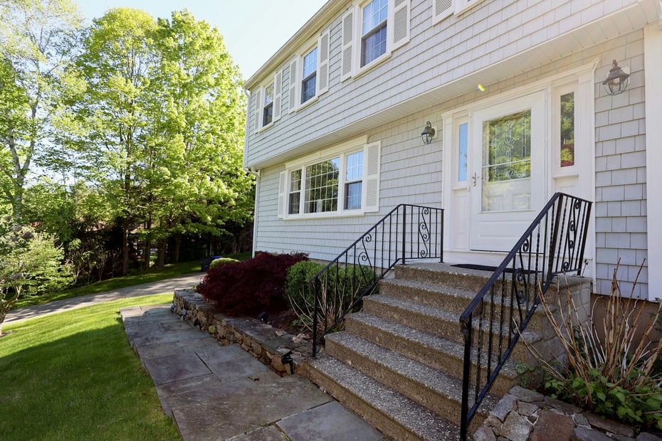 7 Hearthstone Terrace Photo 9