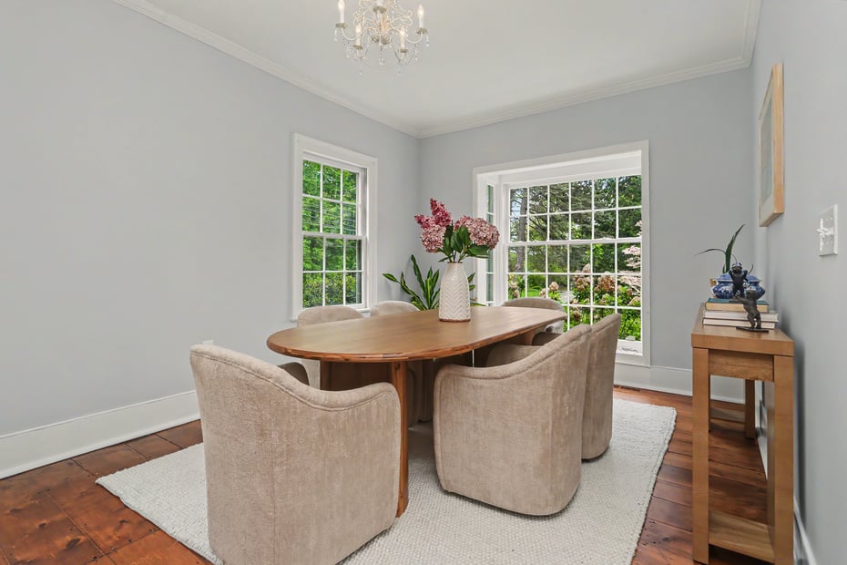 530 Roxbury Road Photo 11