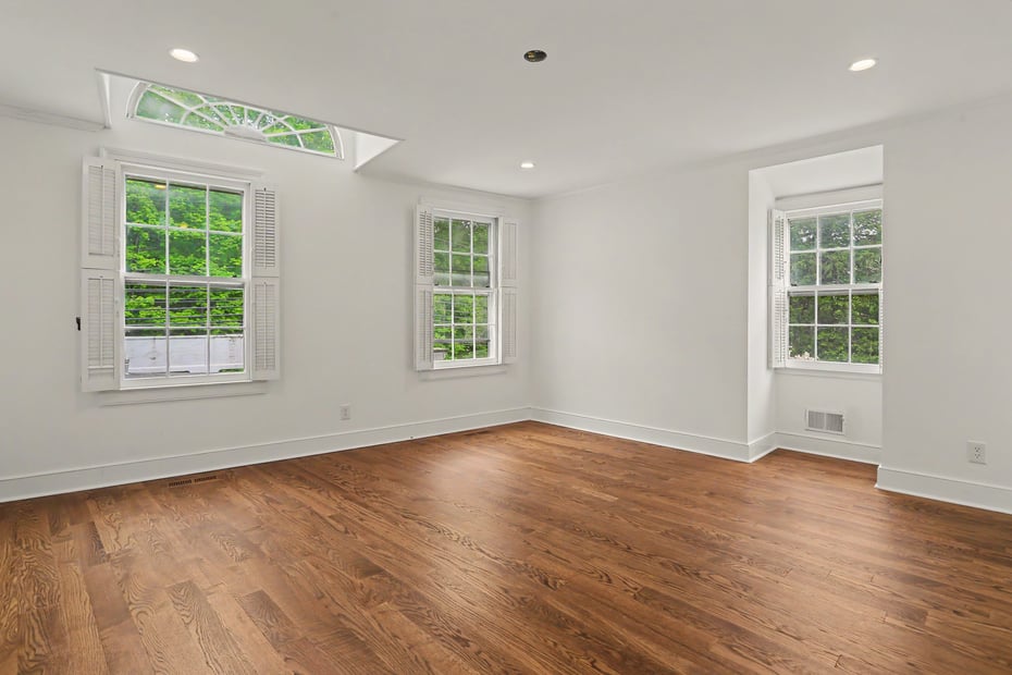 530 Roxbury Road Photo 49