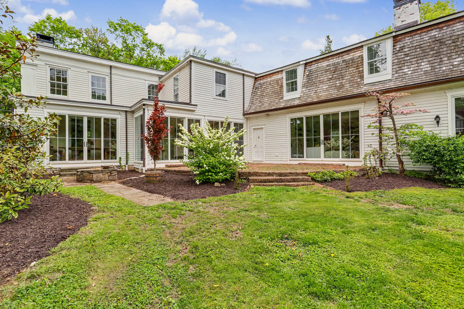 530 Roxbury Road Photo 60