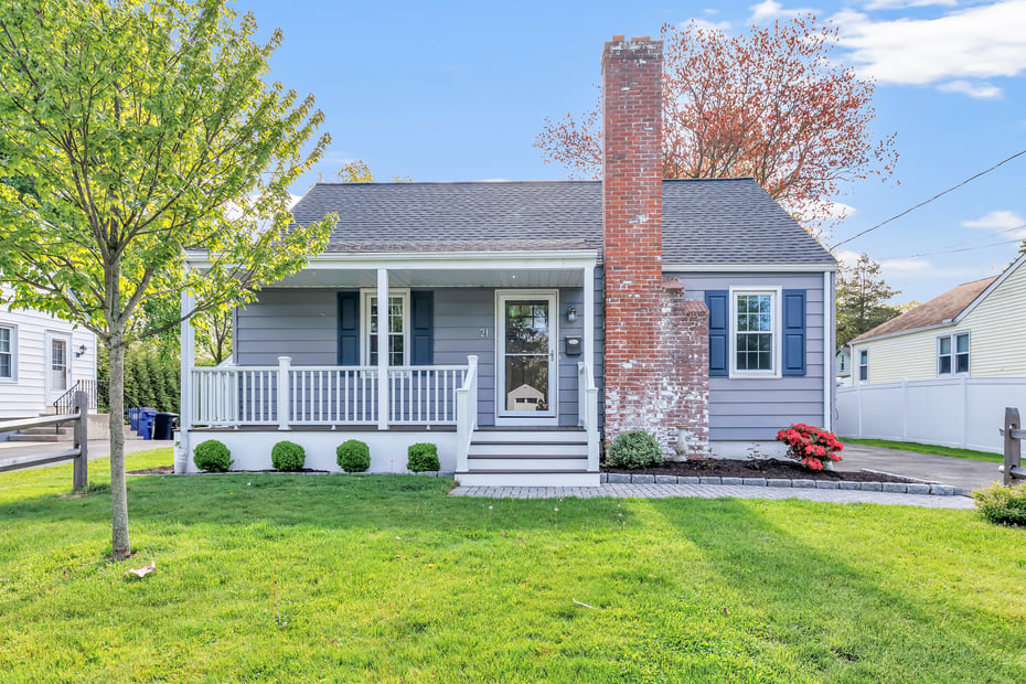 21 Aimes Drive Photo 1