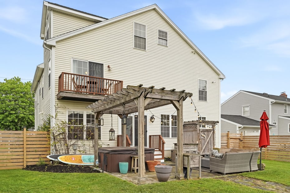 80 Third Avenue Photo 35