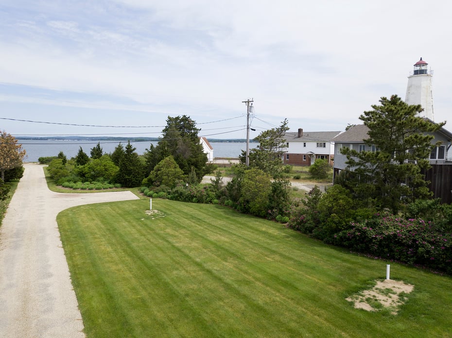 101-a Sequassen Avenue Photo 8