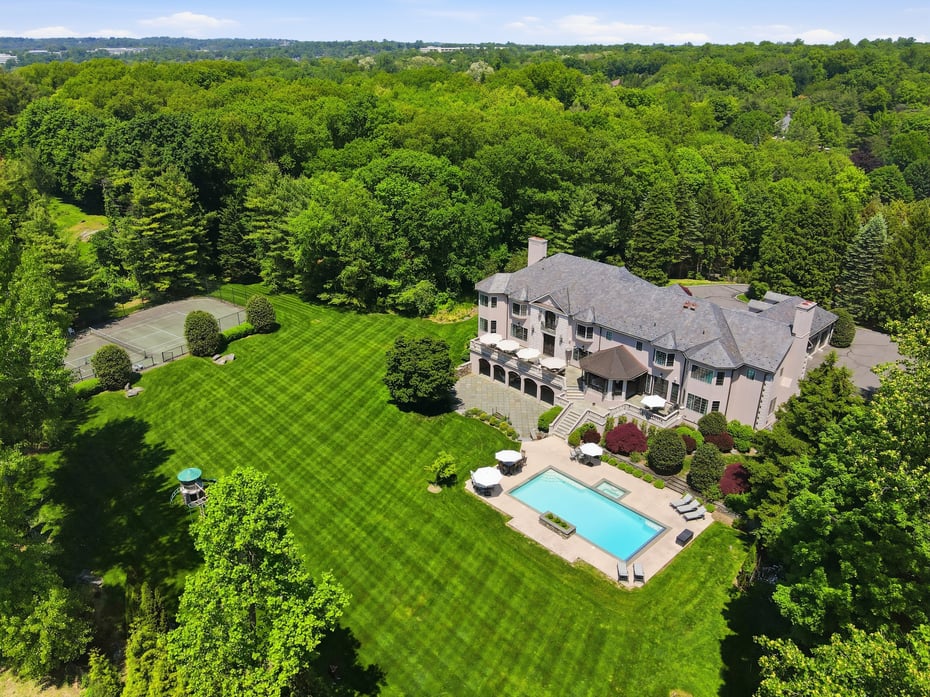 1 Laurelwood Court Photo 45
