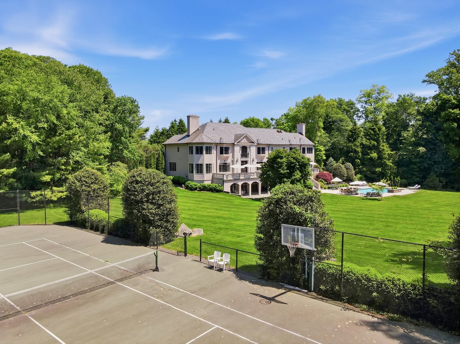 1 Laurelwood Court Photo 46
