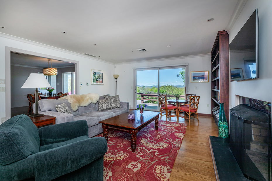 Breezy Hill Road Photo 3