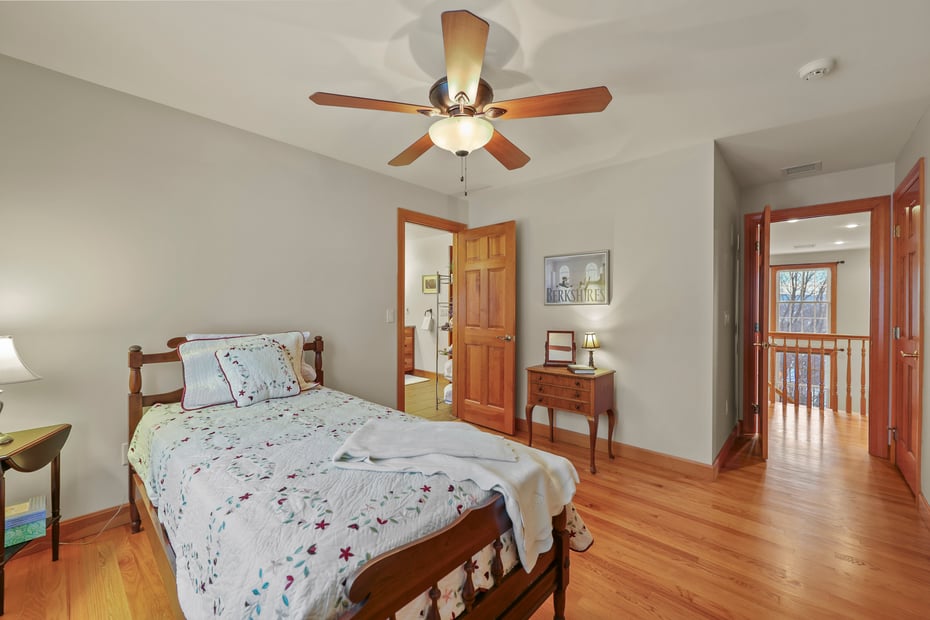 127 Pinecrest Dr Photo 38