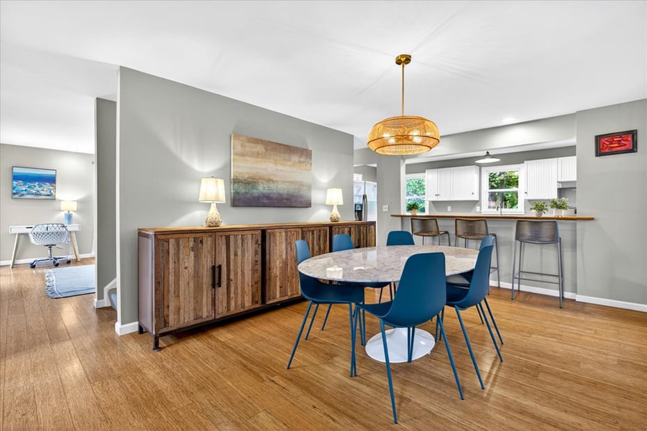 44 Warren Street Photo 11
