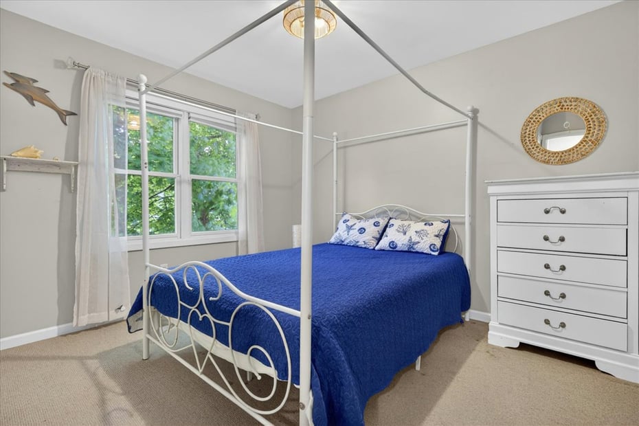 44 Warren Street Photo 21
