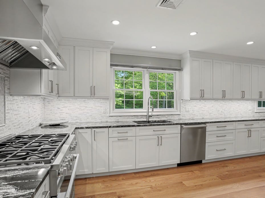8 White Fox Road Photo 10