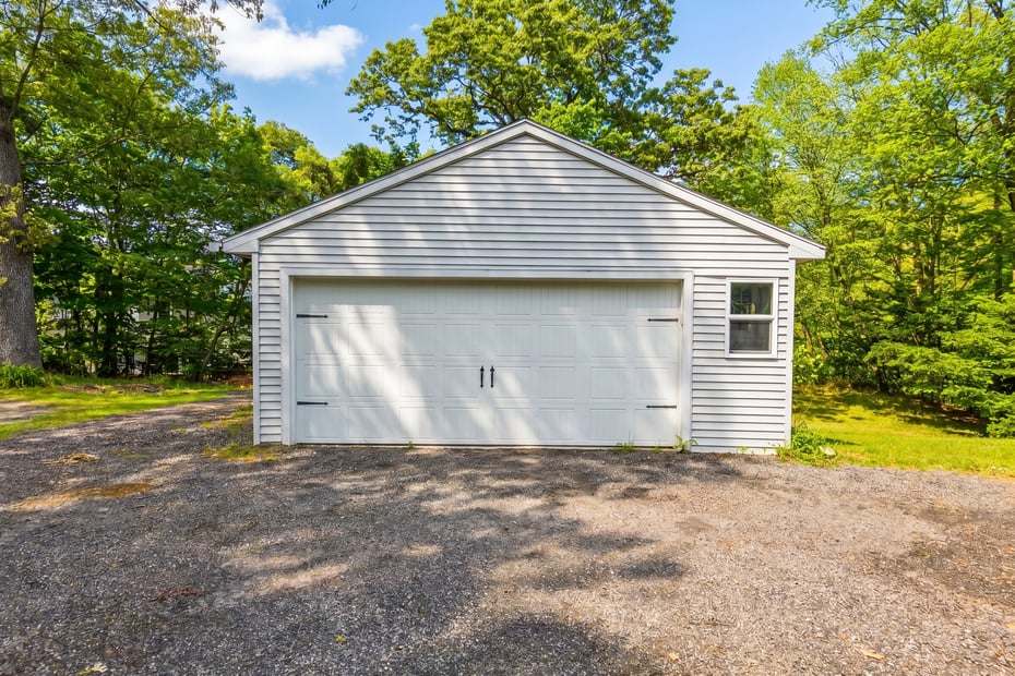 145 Liberty Street Photo 24