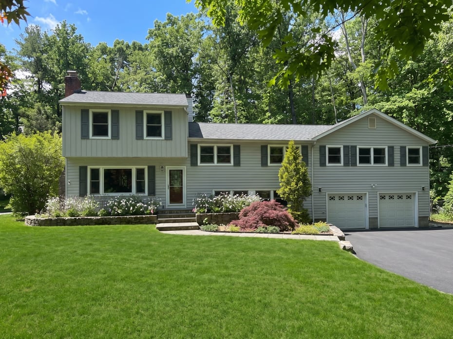 8 Marilyn Road Photo 2