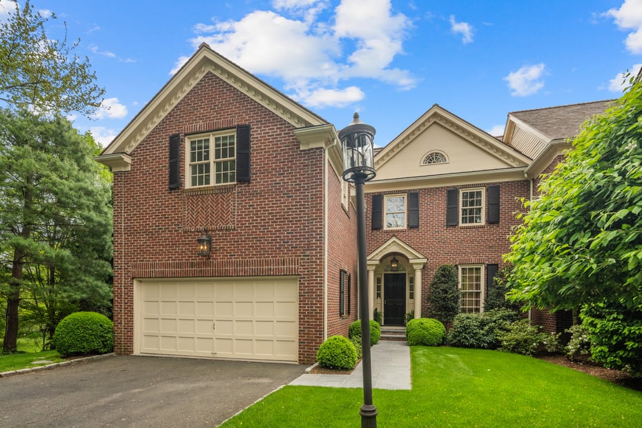 36 Richmond Hill Road Photo 2