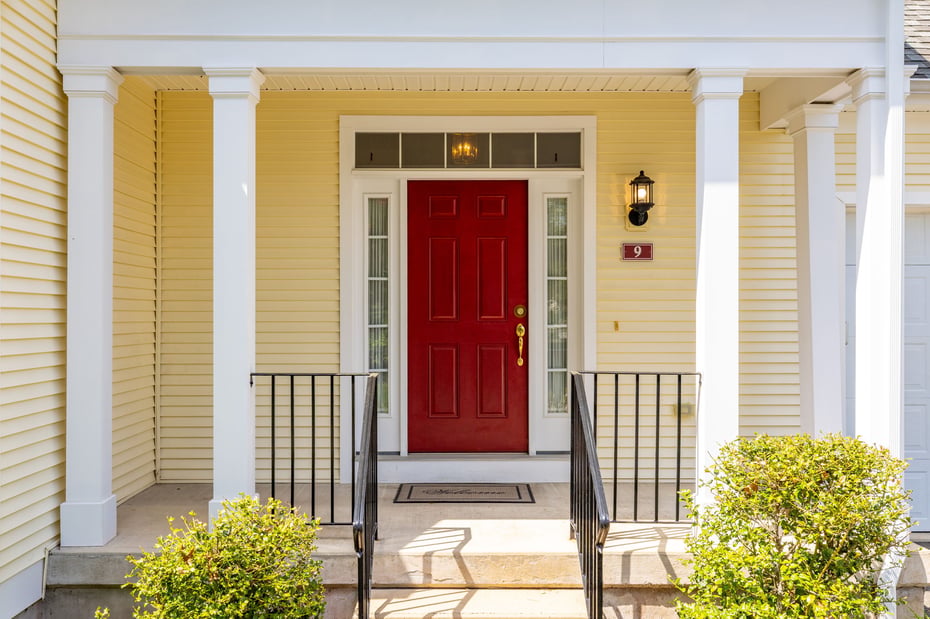 9 Ashton Circle Photo 2