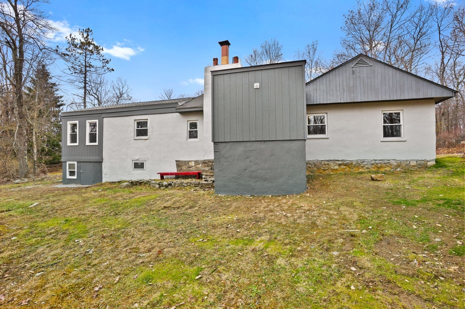 517 E Mountain Road N  #515-517 Photo 24