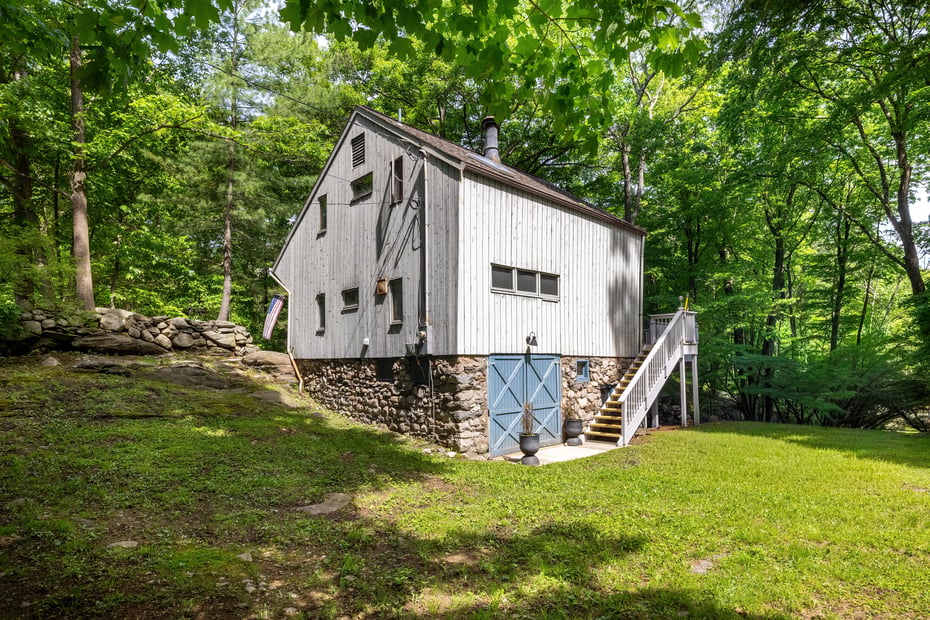 18 Indian Hill Road Photo 23