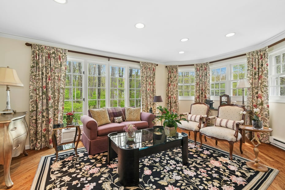 95 Alexandra Drive Photo 12