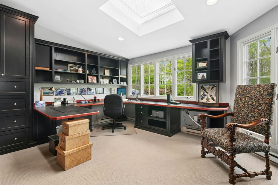 95 Alexandra Drive Photo 20