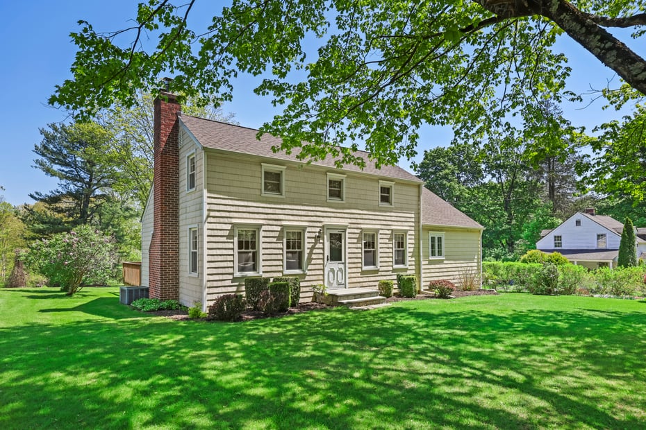 453 Smith Ridge Road Photo 3