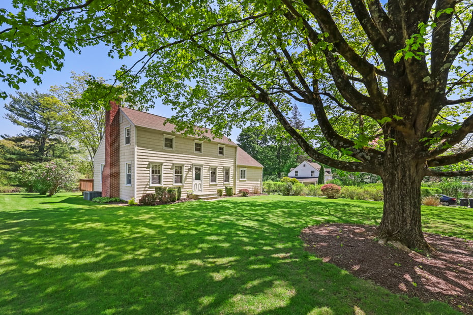 453 Smith Ridge Road Photo 4