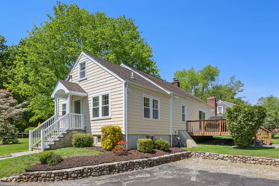 453 Smith Ridge Road Photo 7