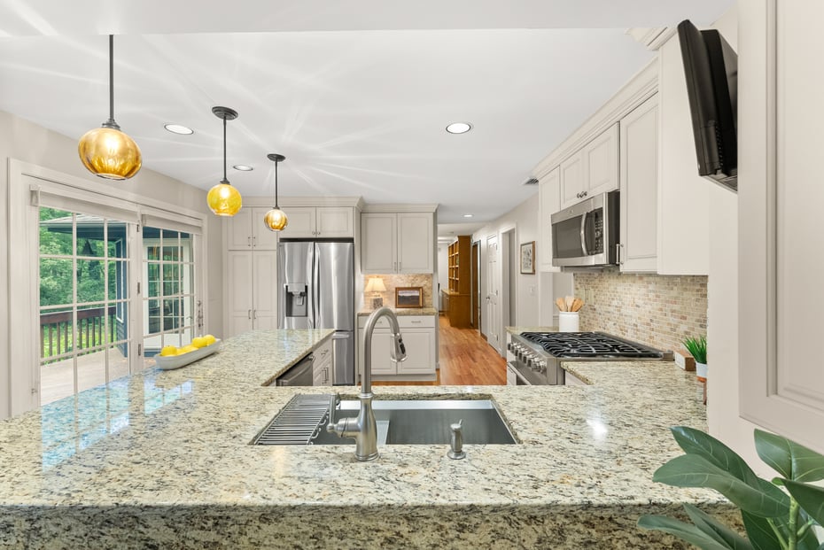 339 Meadow Road Photo 12