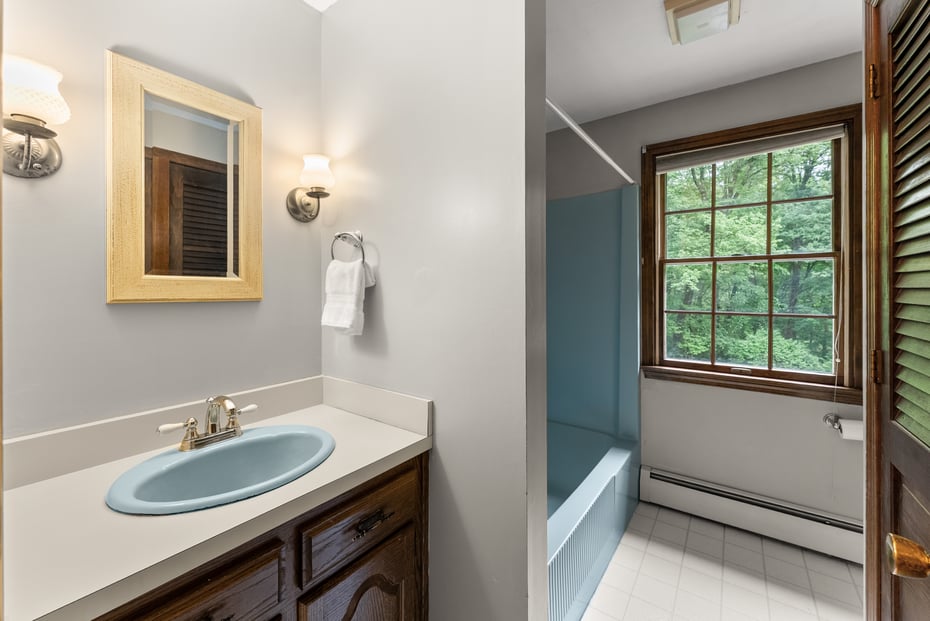 339 Meadow Road Photo 30