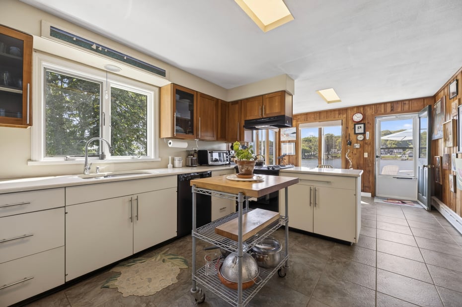 27 Wilbur Road Photo 25