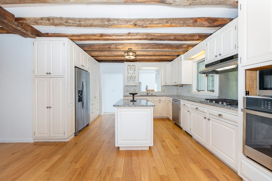 161 West Street Photo 7