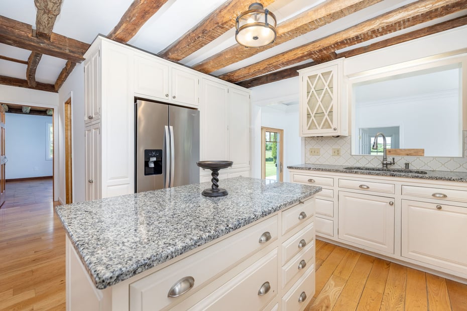 161 West Street Photo 8