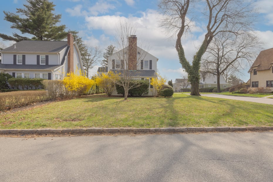 154 Bell Road Photo 3