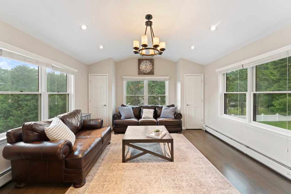 1 Sherwood Road Photo 9