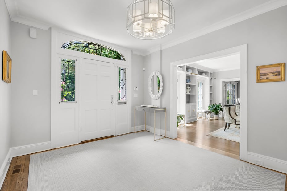 30 Elm Avenue Photo 6