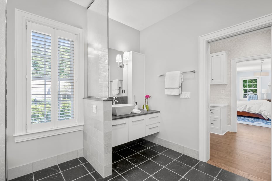 30 Elm Avenue Photo 31