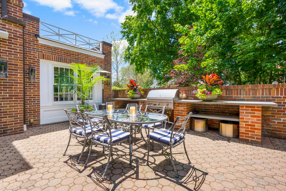 30 Elm Avenue Photo 45