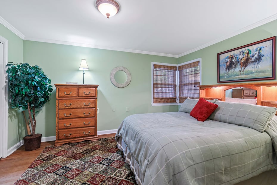 52 Windsor Terrace Photo 11