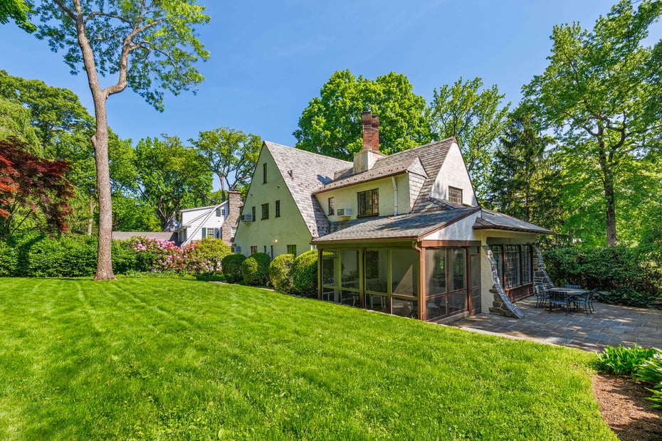 16 West Drive Photo 19