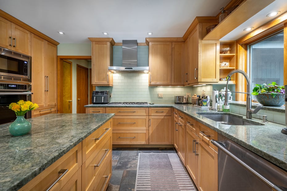 51 Long Meadow Road Photo 12