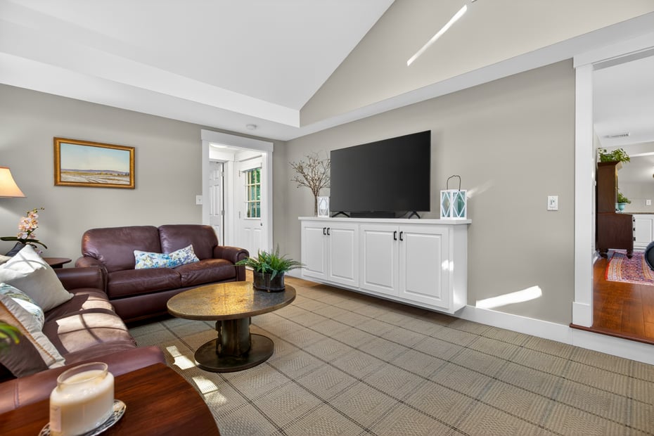 53 Harrison Road Photo 12