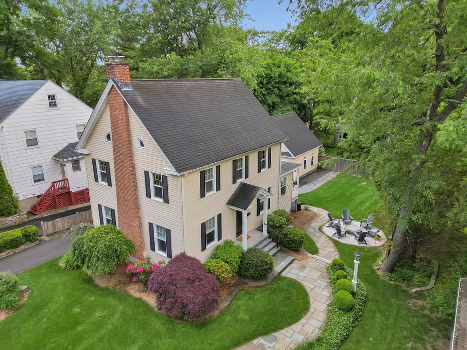 149 Westland Avenue Photo 1