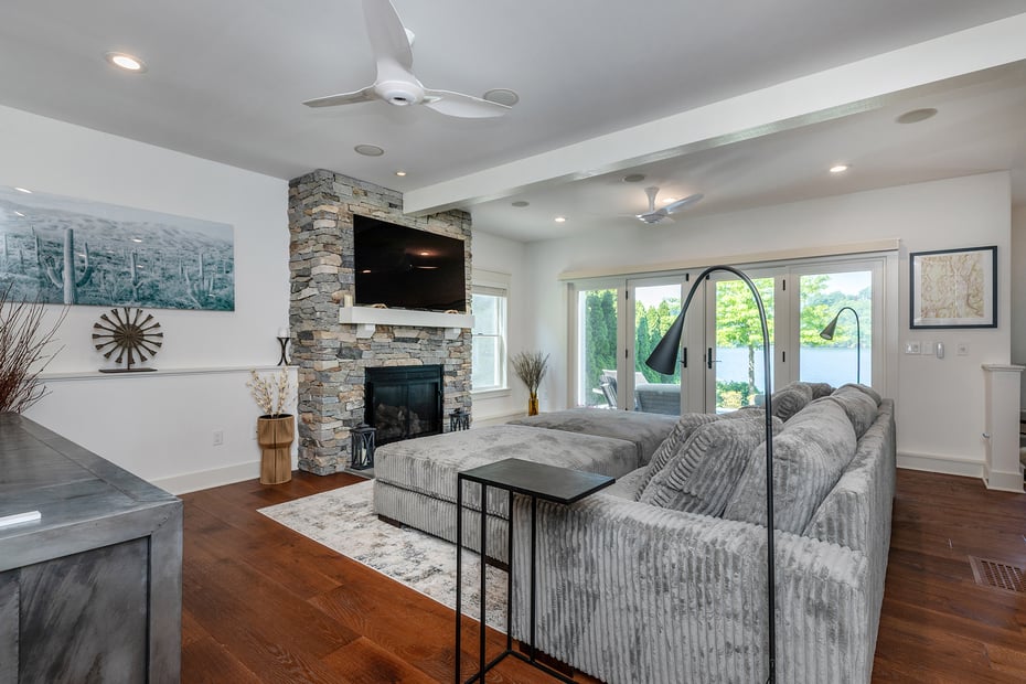 156 North Lake Shore Drive Photo 22