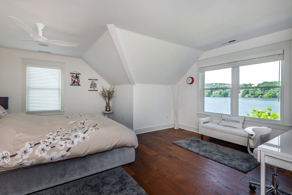 156 North Lake Shore Drive Photo 31