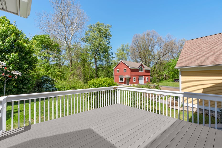 555 Waterville Road Photo 6