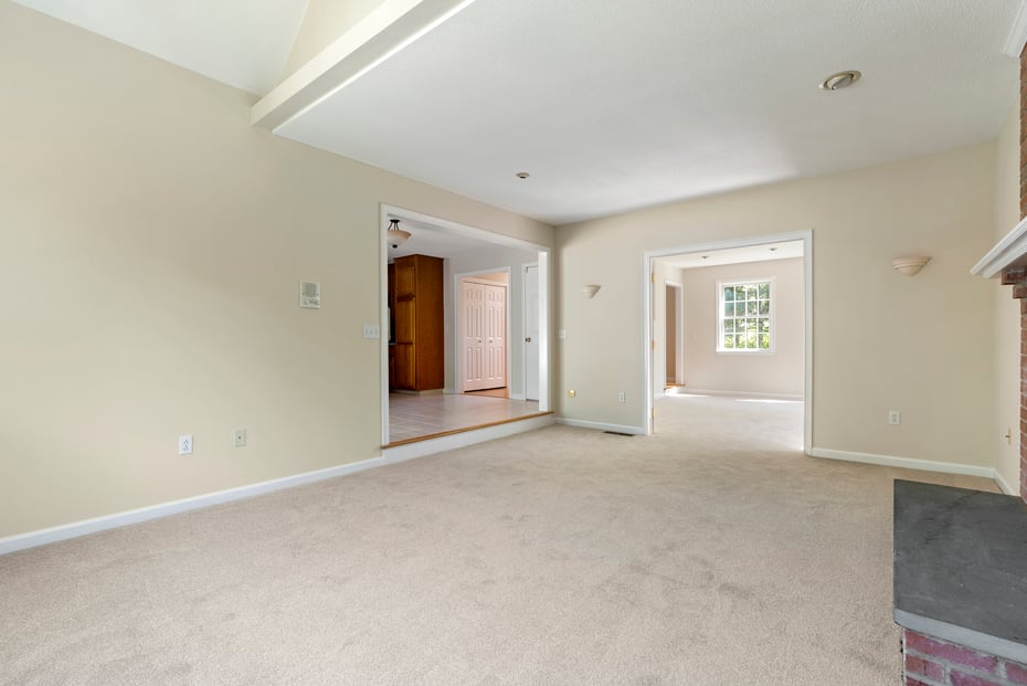 555 Waterville Road Photo 18